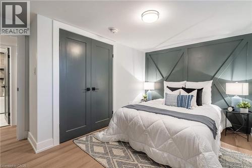 72 West 1St Street, Hamilton, ON - Indoor Photo Showing Bedroom