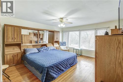 2420 Maryvale Court, Burlington, ON - Indoor Photo Showing Bedroom