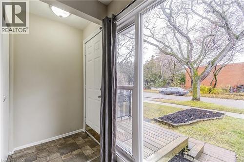 2420 Maryvale Court, Burlington, ON - Indoor Photo Showing Other Room