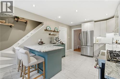141 Markland Street, Hamilton, ON - Indoor Photo Showing Kitchen With Upgraded Kitchen