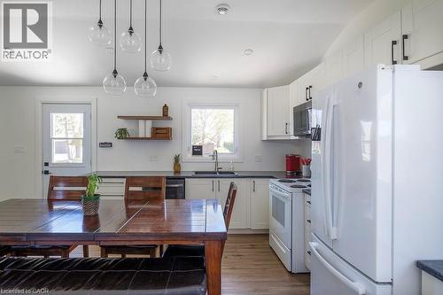197 Cedar Drive, Turkey Point, ON - Indoor