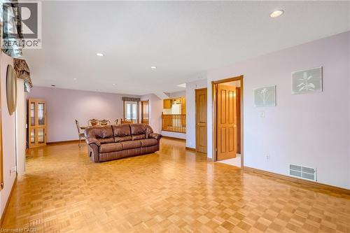 203 Margaret Avenue, Hamilton, ON - Indoor