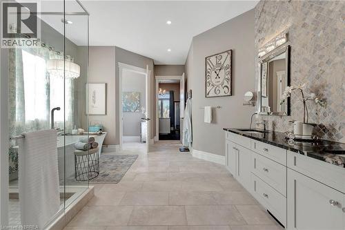 24 Tedley Boulevard, Brantford, ON - Indoor