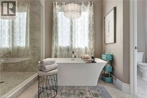 24 Tedley Boulevard, Brantford, ON - Indoor Photo Showing Bathroom