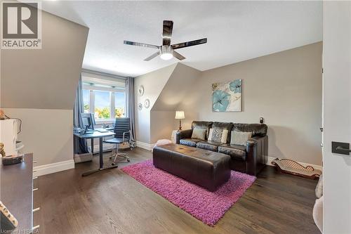 24 Tedley Boulevard, Brantford, ON - Indoor