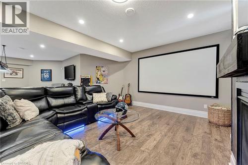 24 Tedley Boulevard, Brantford, ON - Indoor