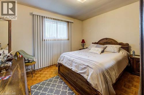 131 Thunderbird Drive, Cambridge, ON - Indoor Photo Showing Bedroom