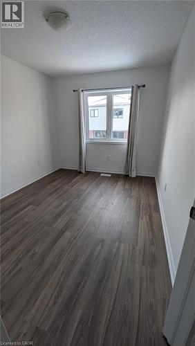 19 Cromarty Avenue, Caledonia, ON - Indoor Photo Showing Other Room