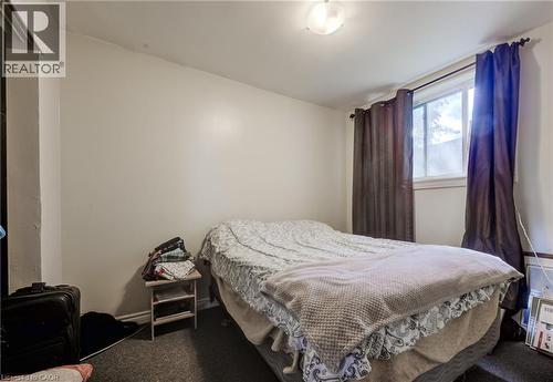 125 Schlueter Street, Cambridge, ON - Indoor Photo Showing Bedroom