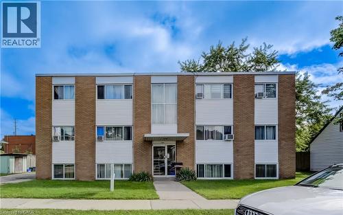 125 SCHLUETER Street  Cambridge, ON N3H 4B4