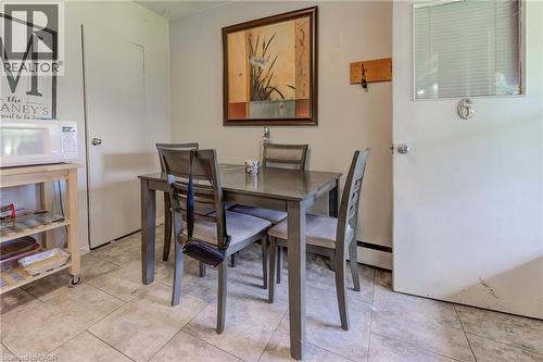 125 Schlueter Street, Cambridge, ON - Indoor Photo Showing Dining Room