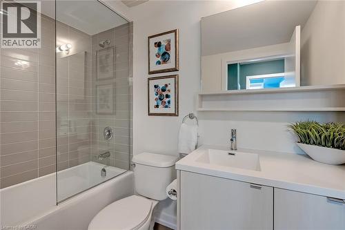 457 Plains Road E Unit# 302, Burlington, ON - Indoor Photo Showing Bathroom