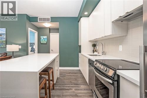 457 Plains Road E Unit# 302, Burlington, ON - Indoor Photo Showing Kitchen