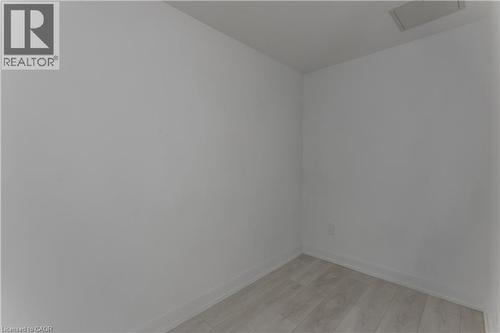 1133 Cooke Boulevard Unit# 815, Burlington, ON - Indoor Photo Showing Other Room