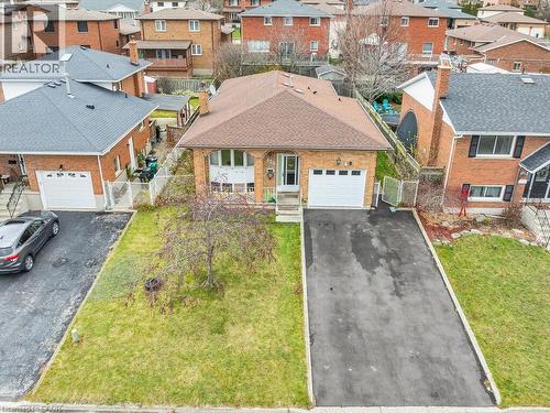 125 STONYBURN Crescent  Cambridge, ON N1R 7X2