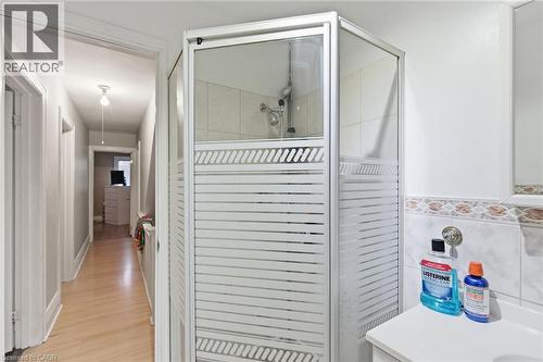 196 Avondale Street, Hamilton, ON - Indoor