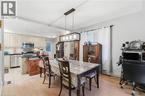 196 Avondale Street, Hamilton, ON - Indoor