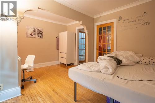 175 Burris Street, Hamilton, ON - Indoor Photo Showing Bedroom