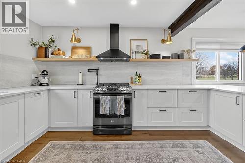 3 Jacqueline Boulevard, Hamilton, ON - Indoor Photo Showing Kitchen With Upgraded Kitchen