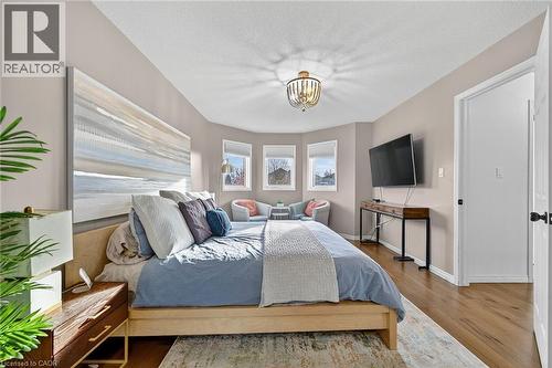 3 Jacqueline Boulevard, Hamilton, ON - Indoor Photo Showing Bedroom