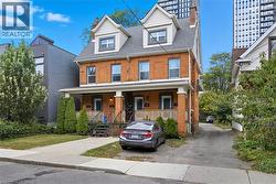 113 CATHARINE Street N Unit# 3  Hamilton, ON L8R 1J5