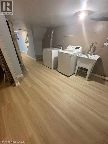 89 Shaw Street, Hamilton, ON - Indoor Photo Showing Laundry Room