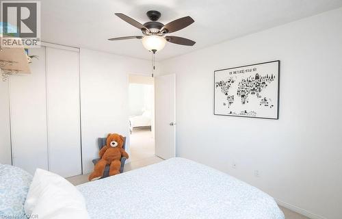 2350 Grand Ravine Drive Unit# 12, Oakville, ON - Indoor Photo Showing Bedroom