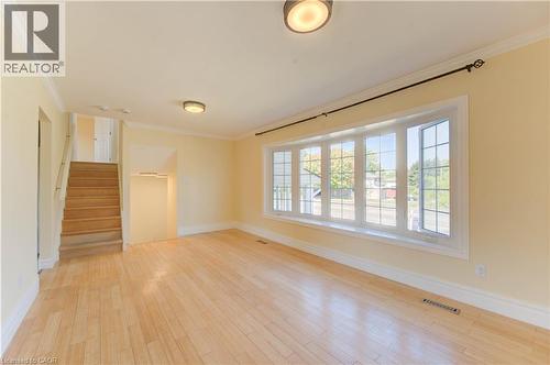 1493 Queens Boulevard, Kitchener, ON - Indoor Photo Showing Other Room