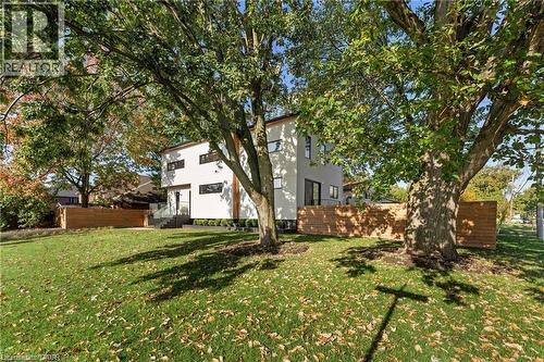 5427 Anthony Place, Burlington, ON - Outdoor