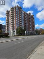 442 MAPLE Avenue S Unit# 703  Burlington, ON L7S 2L7