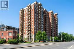442 MAPLE Avenue Unit# 703  Burlington, ON L7S 2L7