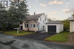 12 SCHEIFELE Place  Woolwich, ON N0B 1M0