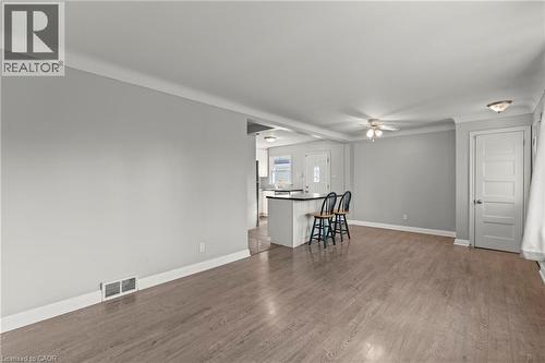 14 Westmount Avenue, Thorold, ON - Indoor
