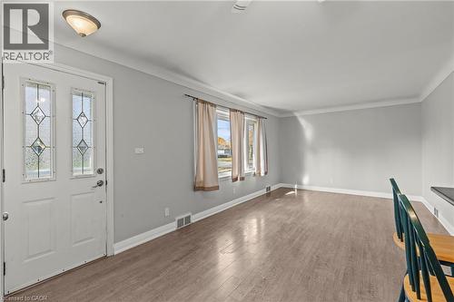 14 Westmount Avenue, Thorold, ON - Indoor Photo Showing Other Room