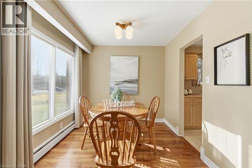 2540 Merritt Road, Thorold, ON - Indoor Photo Showing Dining Room