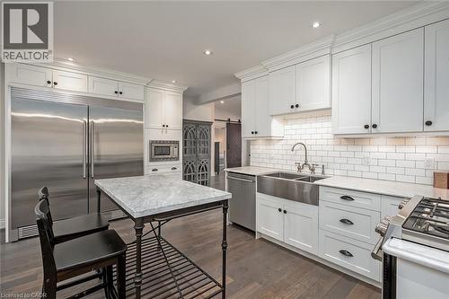 403 Smith Avenue, Burlington, ON - Indoor Photo Showing Kitchen With Stainless Steel Kitchen With Double Sink With Upgraded Kitchen