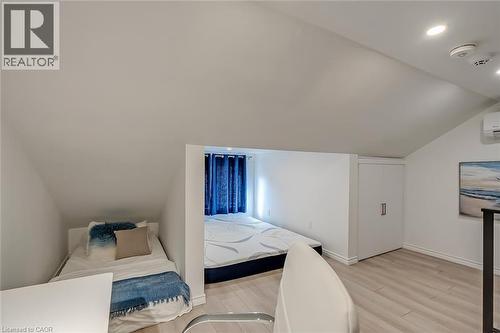 403 Smith Avenue, Burlington, ON - Indoor Photo Showing Bedroom