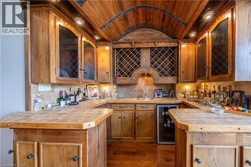 Wet bar - 265 Front Road, St. Williams, ON - Indoor Photo Showing Kitchen