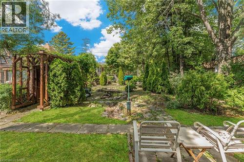 614 Golf Club Road, Hamilton, ON - Outdoor