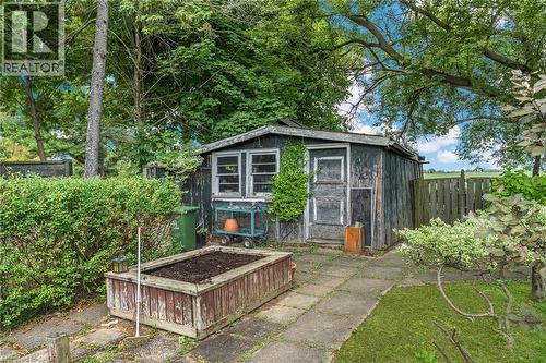 614 Golf Club Road, Hamilton, ON - Outdoor