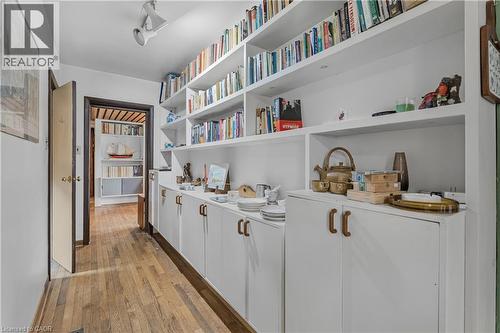 614 Golf Club Road, Hamilton, ON - Indoor