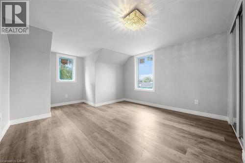 687 Upper James Street, Hamilton, ON - Indoor Photo Showing Other Room
