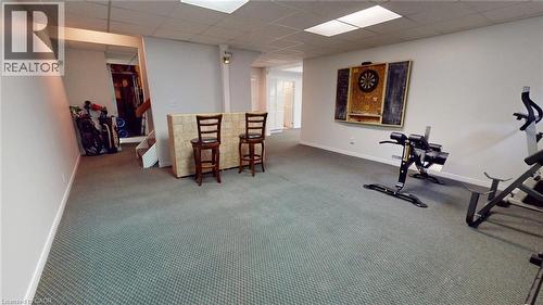 1962 Snake Road, Burlington, ON - Indoor Photo Showing Gym Room