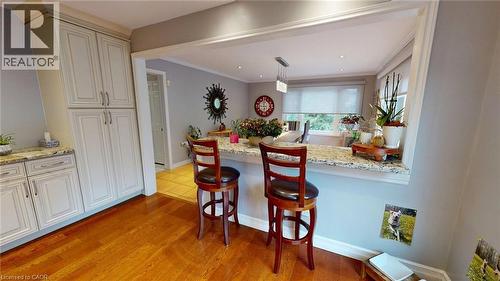 1962 Snake Road, Burlington, ON - Indoor