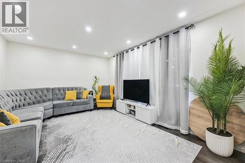 107 Deschene Avenue, Hamilton, ON 