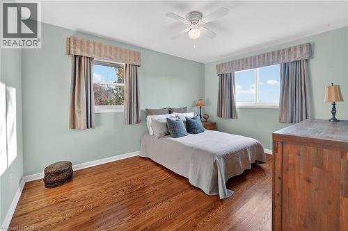 152 Ridge Road W, Grimsby, ON - Indoor Photo Showing Bedroom