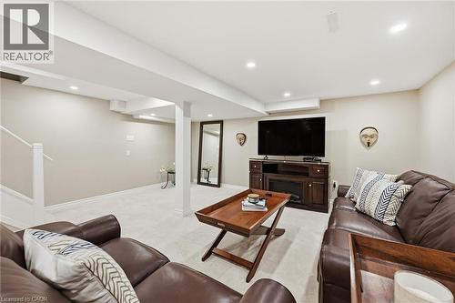 5255 Lakeshore Road Unit# 38, Burlington, ON - Indoor Photo Showing Other Room