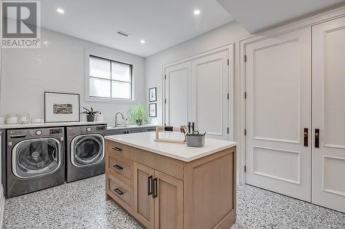 3093 Princess Boulevard, Burlington, ON - Indoor Photo Showing Laundry Room