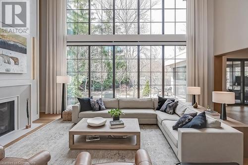 3093 Princess Boulevard, Burlington, ON - Indoor Photo Showing Living Room With Fireplace