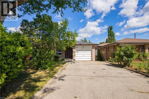 185 Lavina Crescent, Hamilton, ON - Outdoor